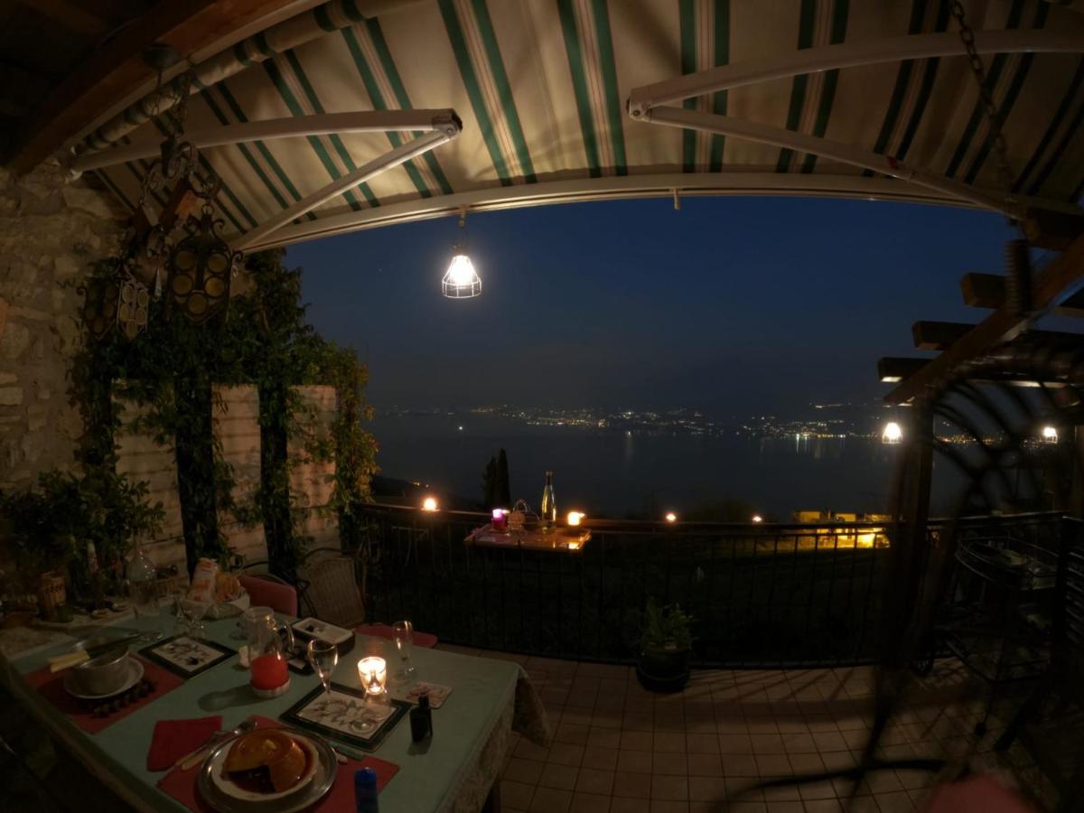 Beb Da Paolo Con Vista Lago サン・ゼーノ・ディ・モンターニャ エクステリア 写真