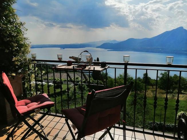 Beb Da Paolo Con Vista Lago サン・ゼーノ・ディ・モンターニャ エクステリア 写真